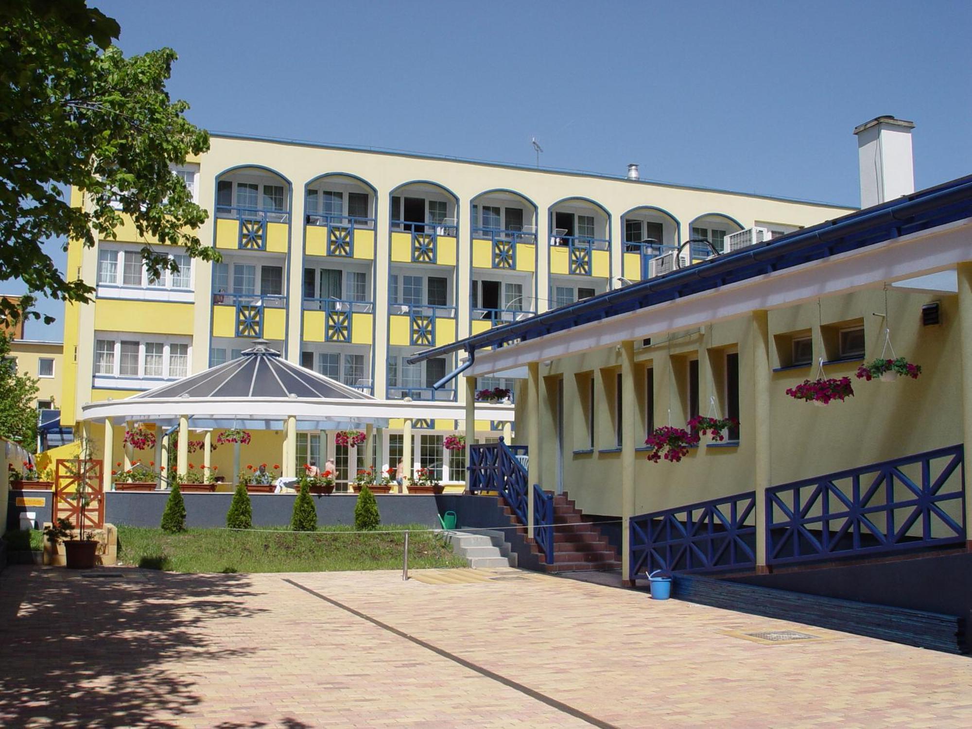 Hotel Rudolf Hajduszoboszlo Ngoại thất bức ảnh